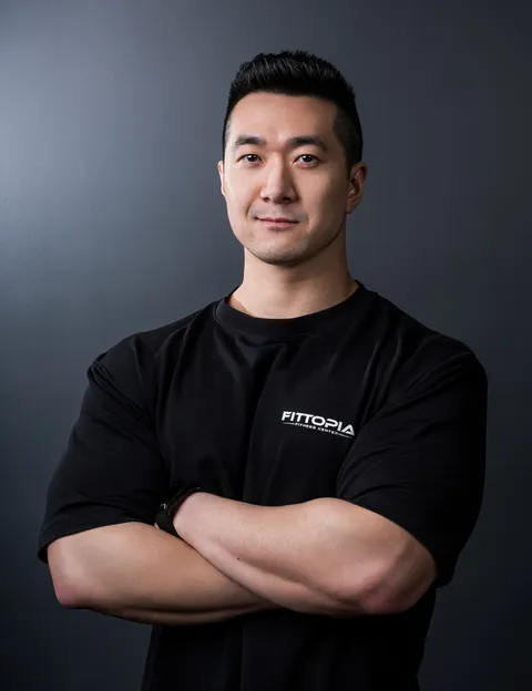 Winston Yeung, Registered Physiotherapist at Fittopia Fitness Center.